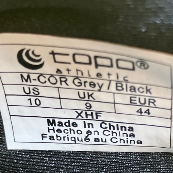 Topo Athletic M-COR Men's Size 10 Road Running Shoes Gray Black *BARELY WORN* - Picture 5 of 5